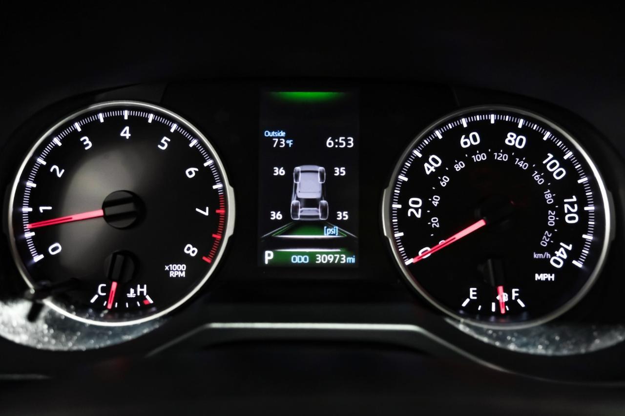 2022 Toyota RAV4 XLE AWD TOYOTA SAFETY SENSE BLIND SPOT LANE DEPARTURE PRE COLLISION SYSTEM REAR CAMERA Carrollton TX