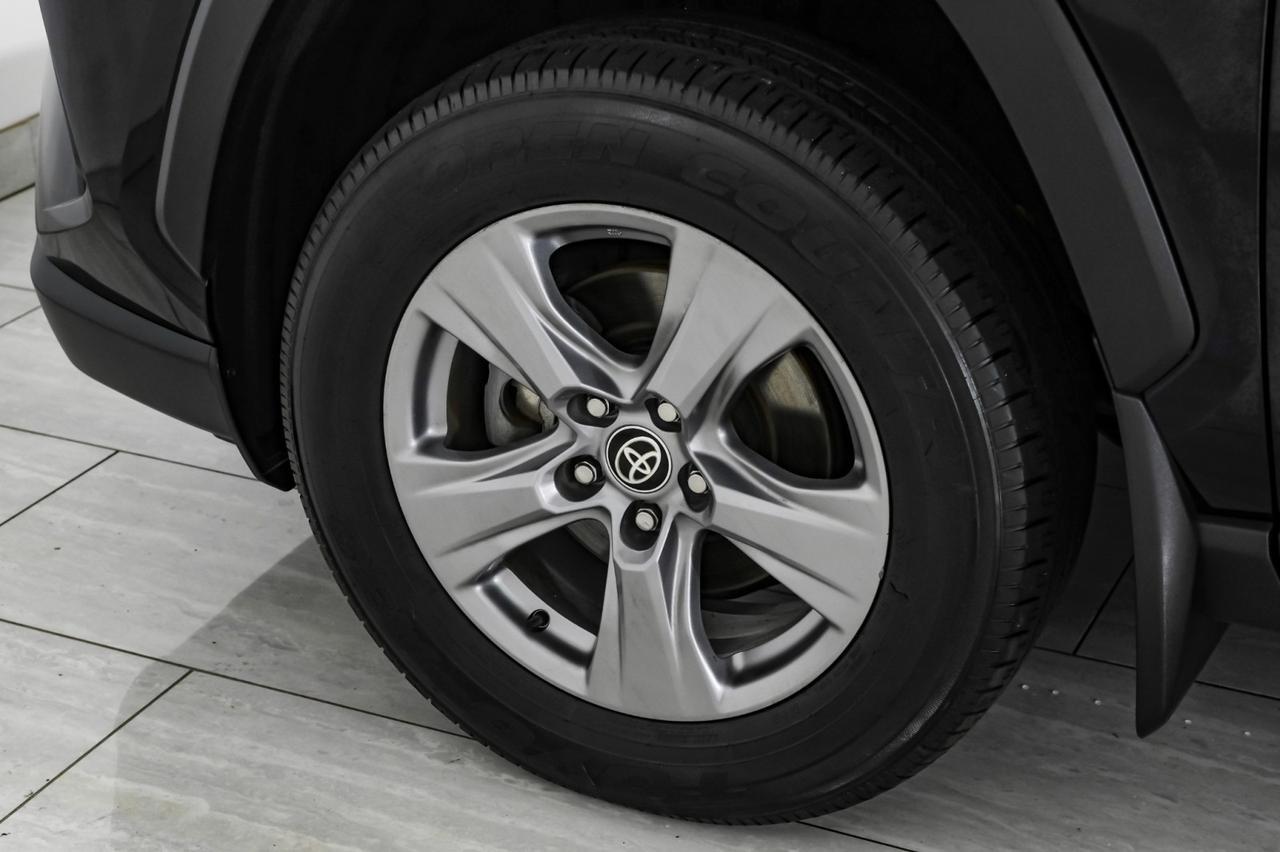 2022 Toyota RAV4 XLE AWD TOYOTA SAFETY SENSE BLIND SPOT LANE DEPARTURE PRE COLLISION SYSTEM REAR CAMERA Carrollton TX