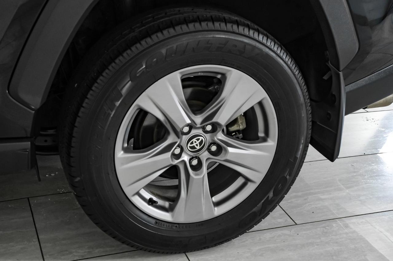 2022 Toyota RAV4 XLE AWD TOYOTA SAFETY SENSE BLIND SPOT LANE DEPARTURE PRE COLLISION SYSTEM REAR CAMERA Carrollton TX