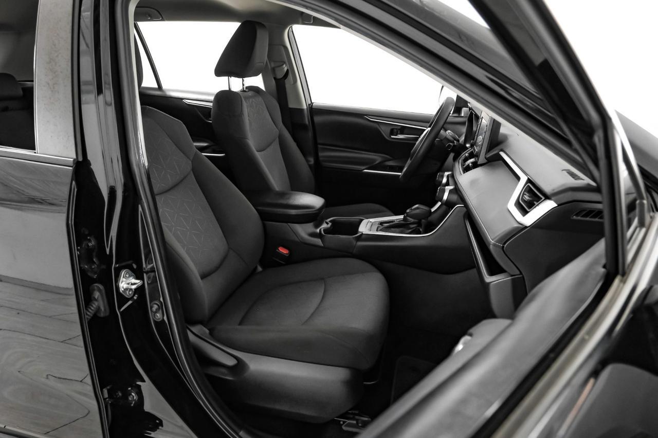 2022 Toyota RAV4 XLE AWD TOYOTA SAFETY SENSE BLIND SPOT LANE DEPARTURE PRE COLLISION SYSTEM REAR CAMERA Carrollton TX