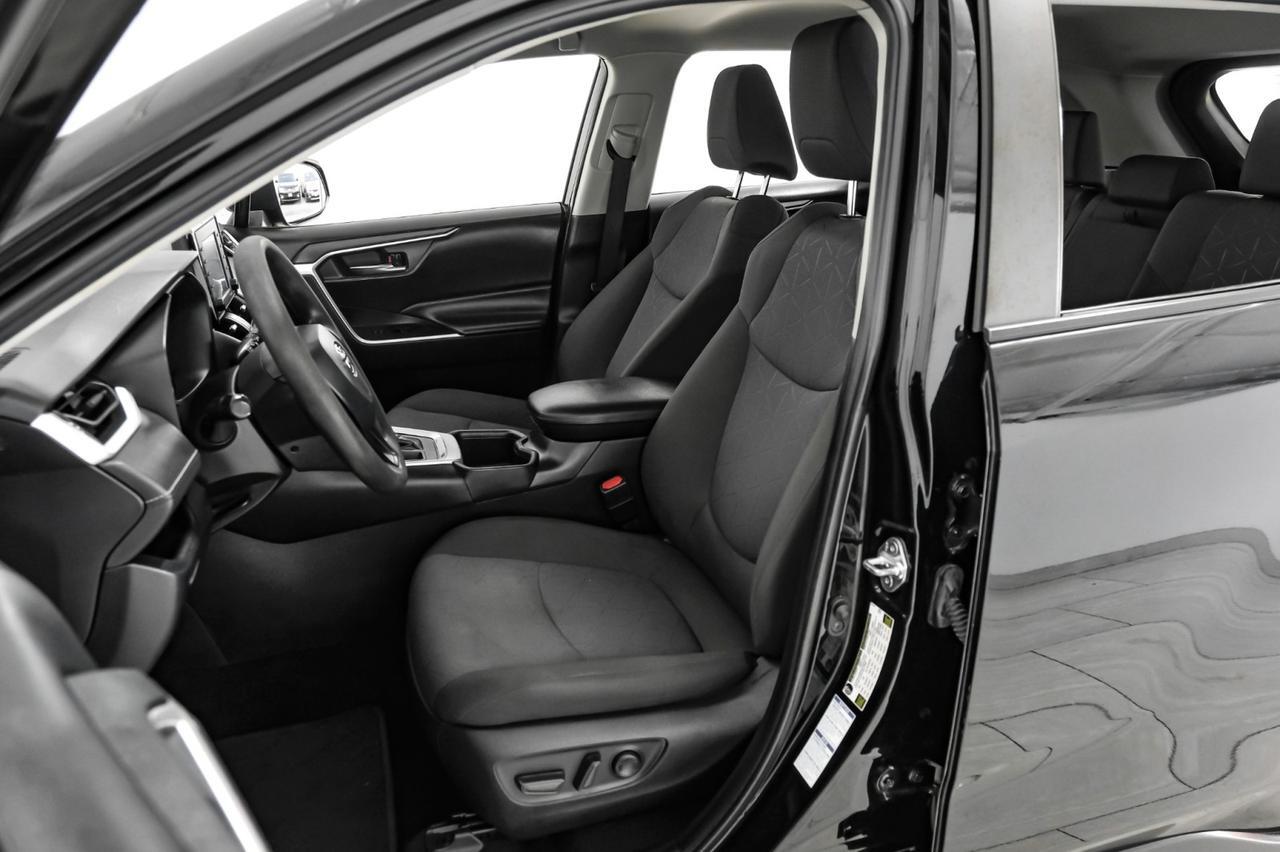 2022 Toyota RAV4 XLE AWD TOYOTA SAFETY SENSE BLIND SPOT LANE DEPARTURE PRE COLLISION SYSTEM REAR CAMERA Carrollton TX