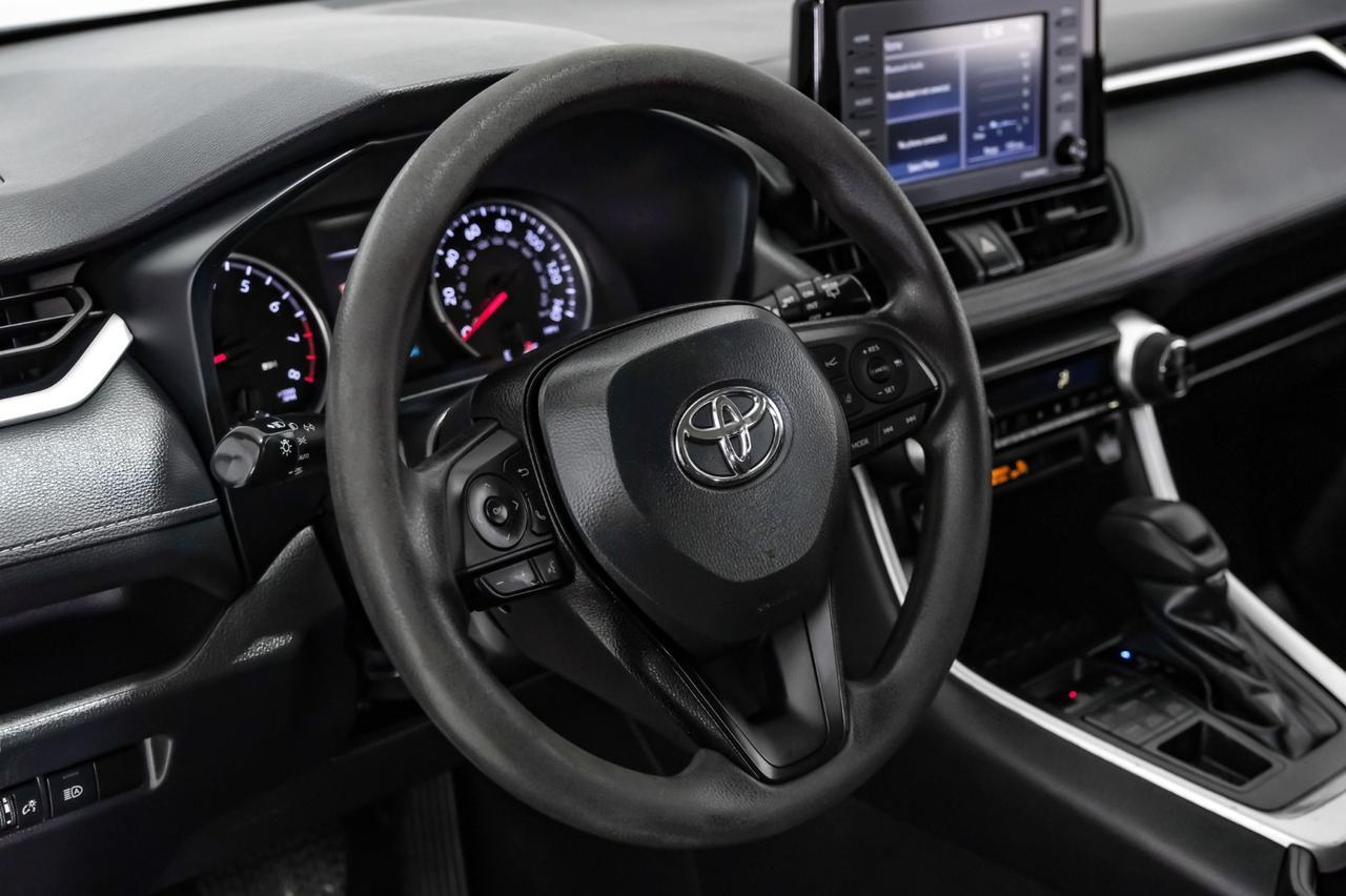 2022 Toyota RAV4 XLE AWD TOYOTA SAFETY SENSE BLIND SPOT LANE DEPARTURE PRE COLLISION SYSTEM REAR CAMERA Carrollton TX