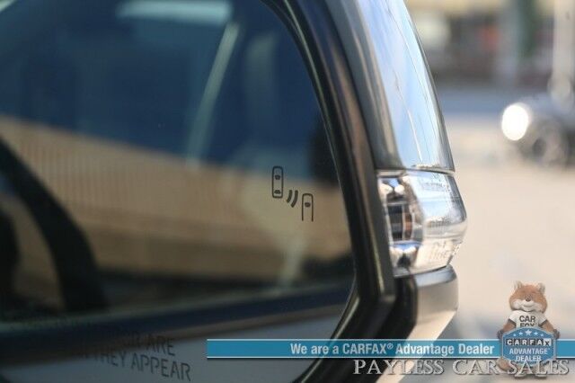 2022 Toyota RAV4 XLE / AWD / Weather & Convenience Pkg / Heated Cloth Seats & Steering Wheel / Sunroof / Adaptive Cruise / Lane Departure & Blind Spot Alert / Apple CarPlay & Android Auto / Luggage Rack / 33 MPG / 1-Owner Anchorage AK