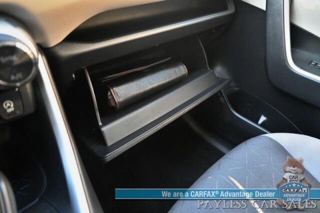 2022 Toyota RAV4 XLE / AWD / Weather & Convenience Pkg / Heated Cloth Seats & Steering Wheel / Sunroof / Adaptive Cruise / Lane Departure & Blind Spot Alert / Apple CarPlay & Android Auto / Luggage Rack / 33 MPG / 1-Owner Anchorage AK