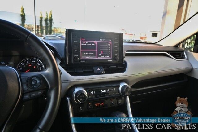 2022 Toyota RAV4 XLE / AWD / Weather & Convenience Pkg / Heated Cloth Seats & Steering Wheel / Sunroof / Adaptive Cruise / Lane Departure & Blind Spot Alert / Apple CarPlay & Android Auto / Luggage Rack / 33 MPG / 1-Owner Anchorage AK