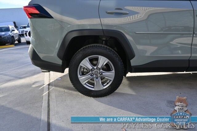 2022 Toyota RAV4 XLE / AWD / Weather & Convenience Pkg / Heated Cloth Seats & Steering Wheel / Sunroof / Adaptive Cruise / Lane Departure & Blind Spot Alert / Apple CarPlay & Android Auto / Luggage Rack / 33 MPG / 1-Owner Anchorage AK