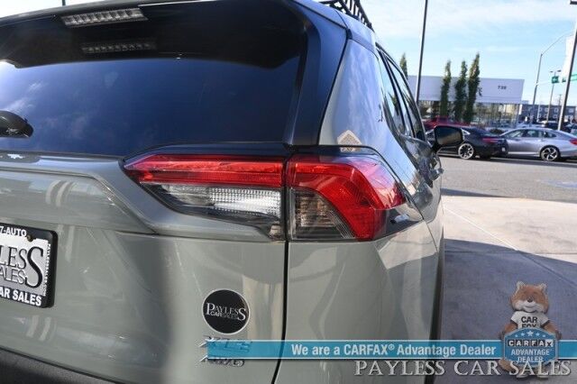 2022 Toyota RAV4 XLE / AWD / Weather & Convenience Pkg / Heated Cloth Seats & Steering Wheel / Sunroof / Adaptive Cruise / Lane Departure & Blind Spot Alert / Apple CarPlay & Android Auto / Luggage Rack / 33 MPG / 1-Owner Anchorage AK