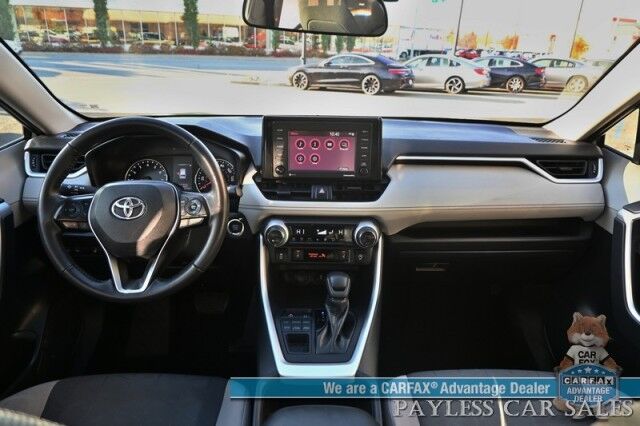 2022 Toyota RAV4 XLE / AWD / Weather & Convenience Pkg / Heated Cloth Seats & Steering Wheel / Sunroof / Adaptive Cruise / Lane Departure & Blind Spot Alert / Apple CarPlay & Android Auto / Luggage Rack / 33 MPG / 1-Owner Anchorage AK