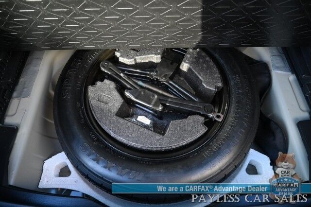 2022 Toyota RAV4 XLE / AWD / Weather & Convenience Pkg / Heated Cloth Seats & Steering Wheel / Sunroof / Adaptive Cruise / Lane Departure & Blind Spot Alert / Apple CarPlay & Android Auto / Luggage Rack / 33 MPG / 1-Owner Anchorage AK