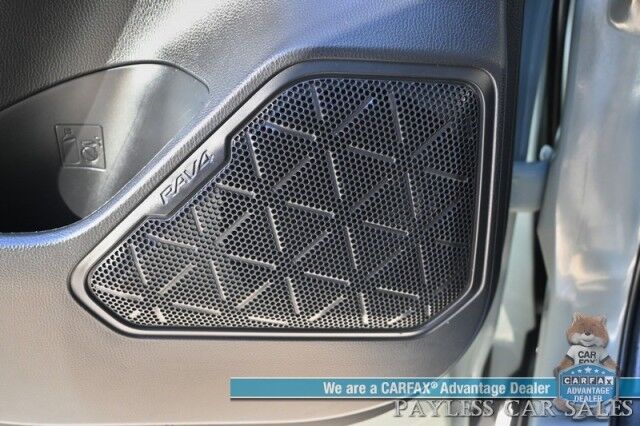 2022 Toyota RAV4 XLE / AWD / Weather & Convenience Pkg / Heated Cloth Seats & Steering Wheel / Sunroof / Adaptive Cruise / Lane Departure & Blind Spot Alert / Apple CarPlay & Android Auto / Luggage Rack / 33 MPG / 1-Owner Anchorage AK