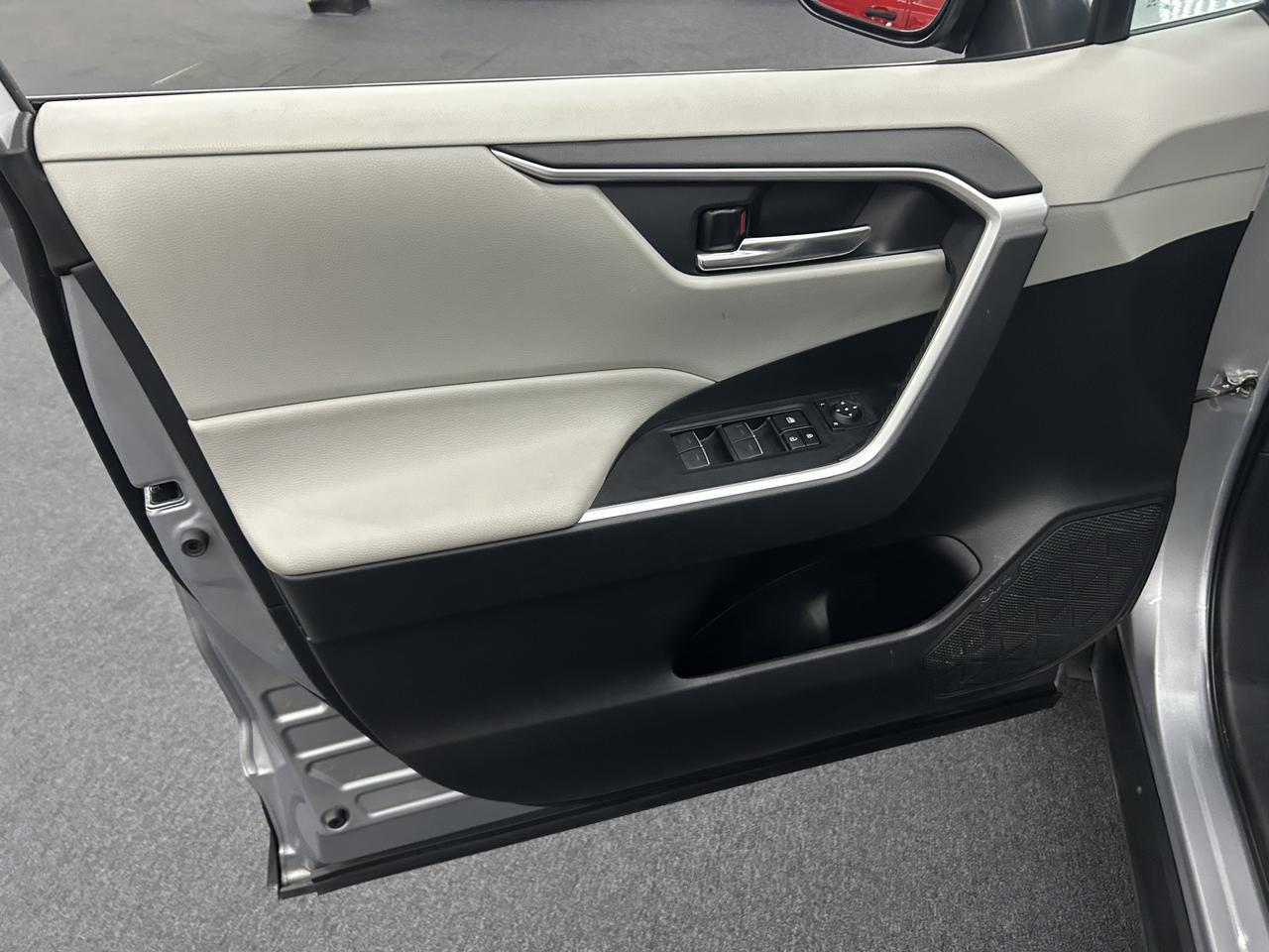 2022 Toyota RAV4 XLE FWD Benwood WV