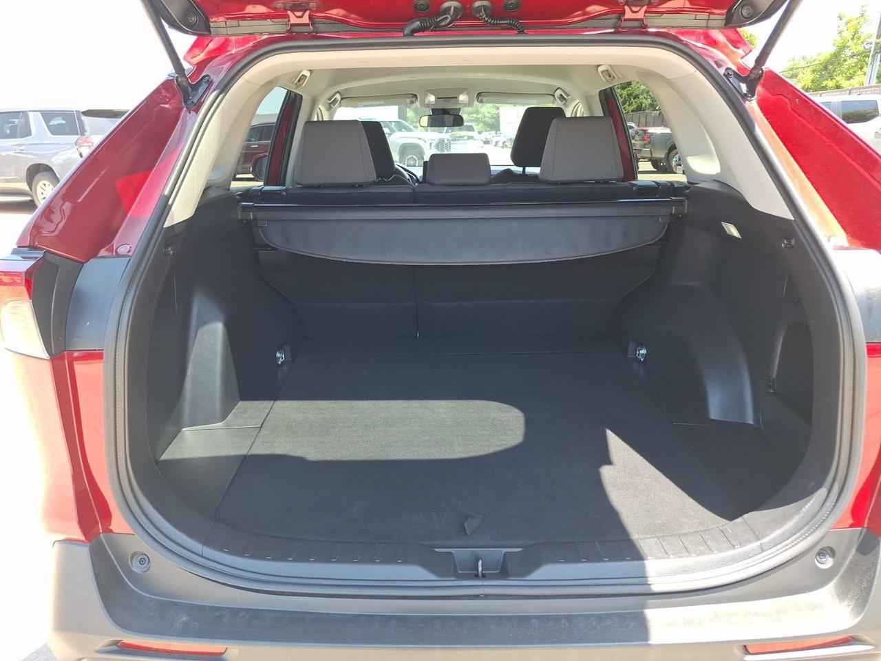 2022 Toyota RAV4 XLE Hurst TX
