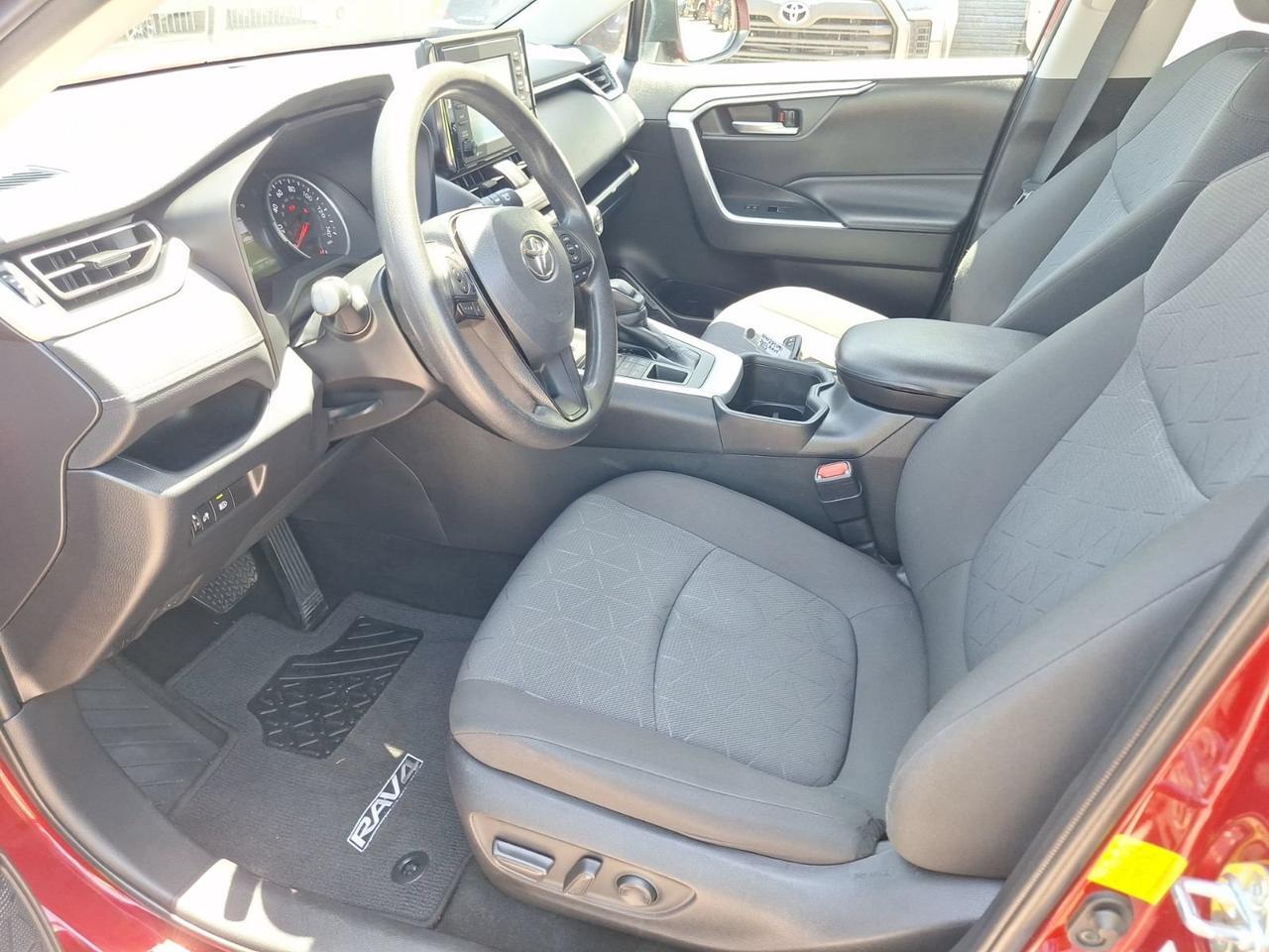 2022 Toyota RAV4 XLE Hurst TX