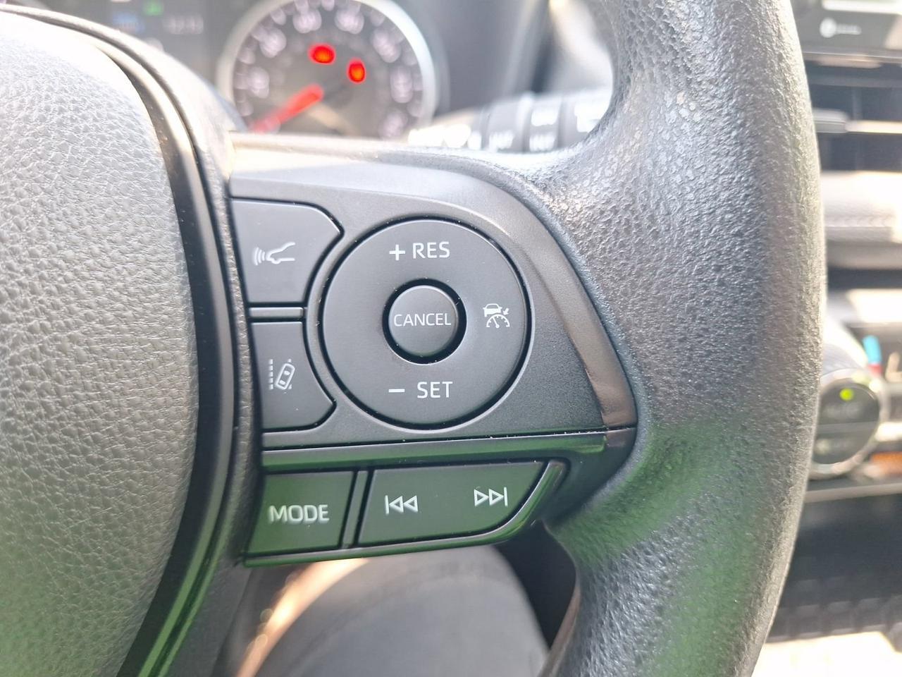 2022 Toyota RAV4 XLE Hurst TX