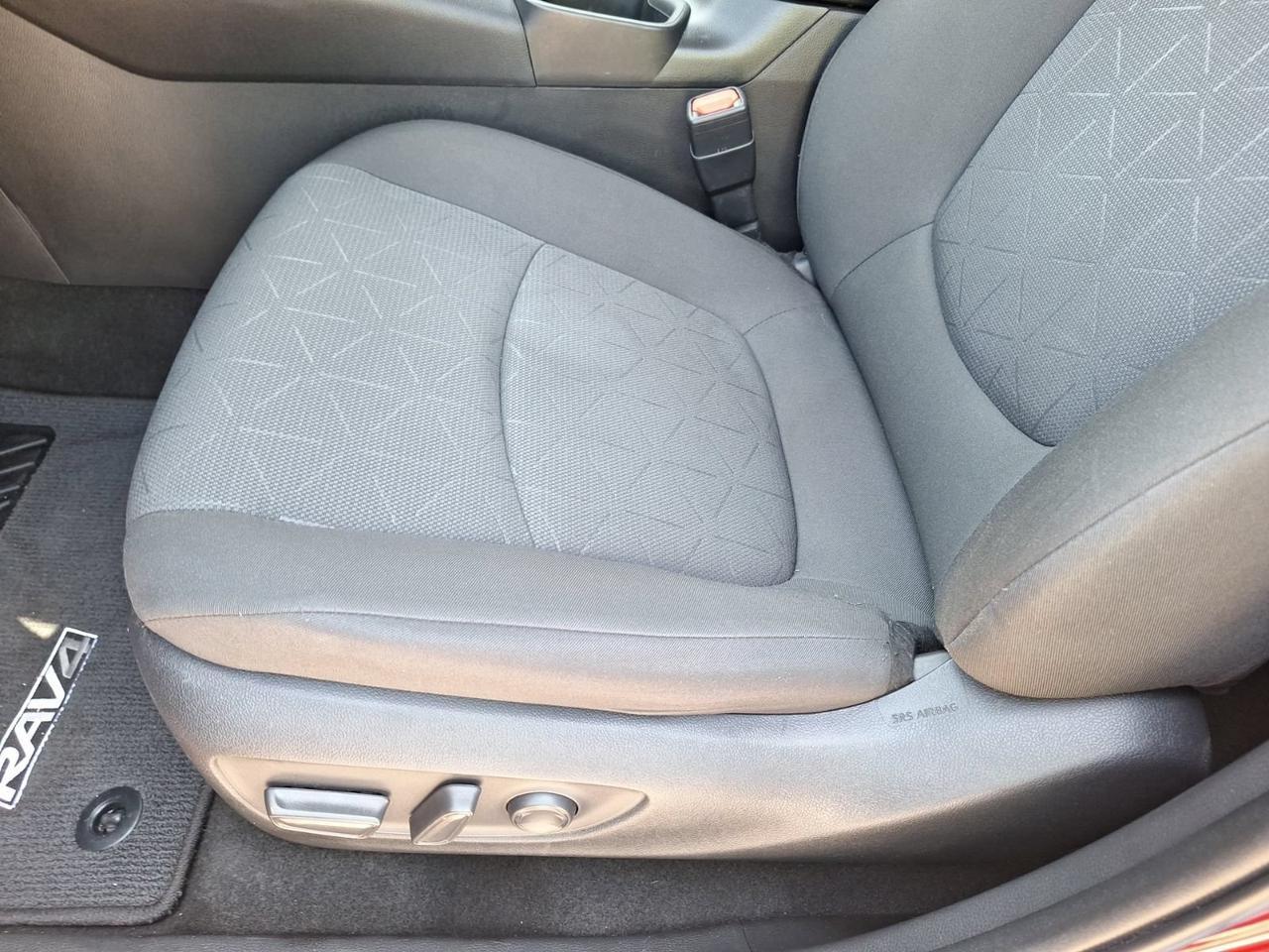 2022 Toyota RAV4 XLE Hurst TX