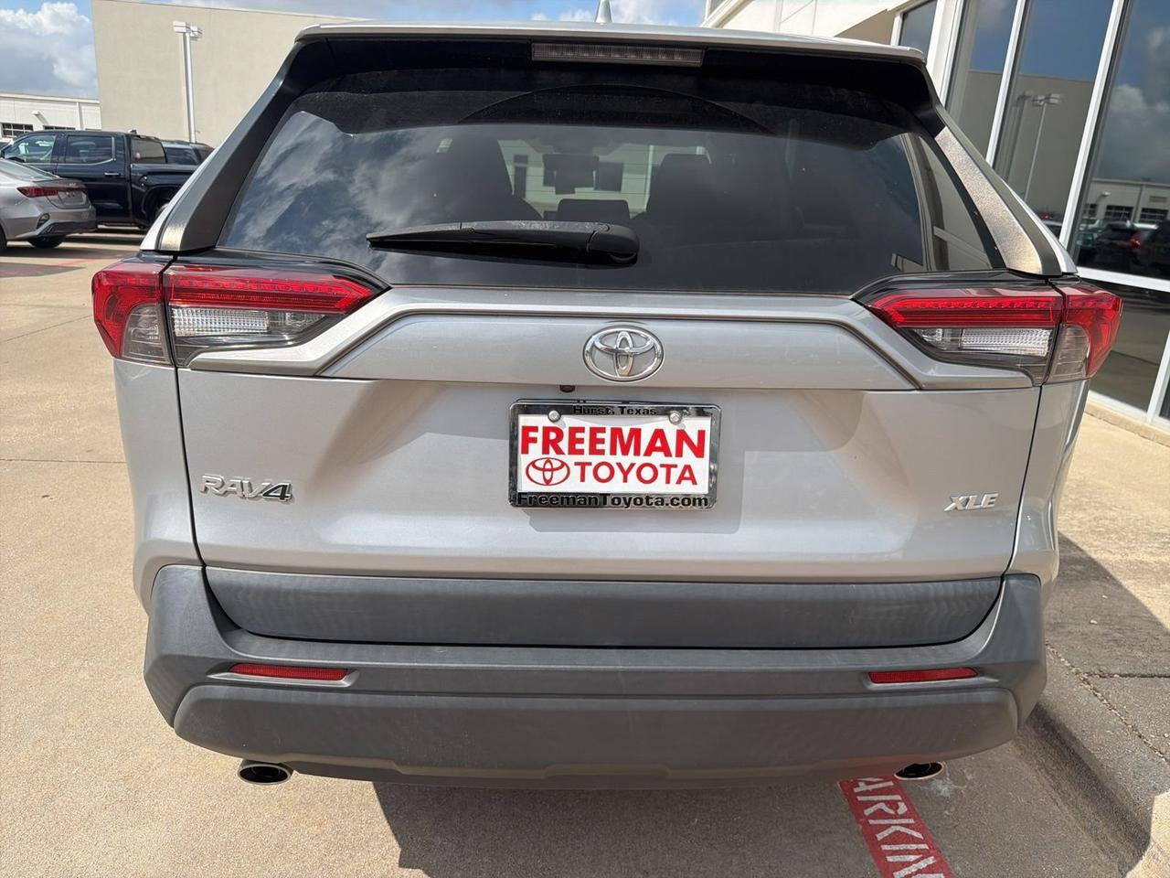 2022 Toyota RAV4 XLE Hurst TX