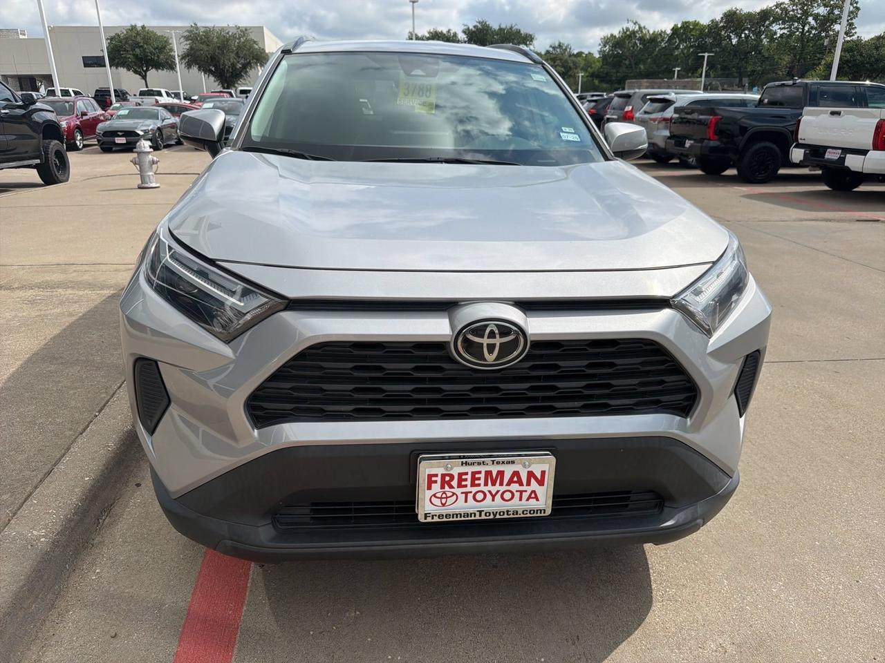 2022 Toyota RAV4 XLE Hurst TX