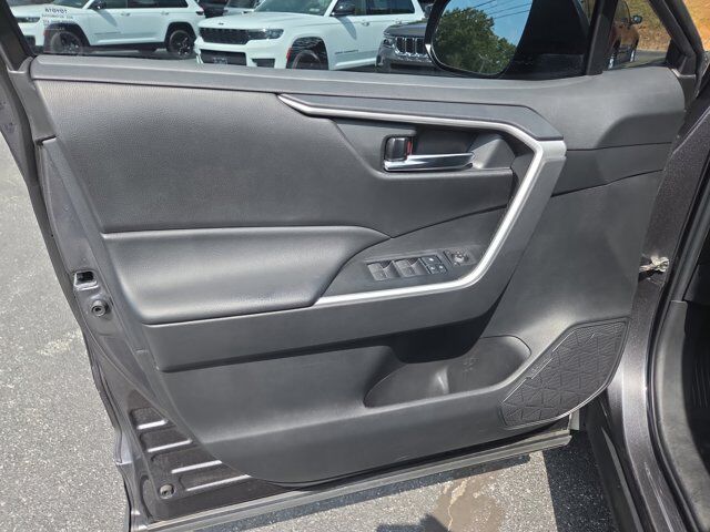 2022 Toyota RAV4 XLE HAMBURG PA
