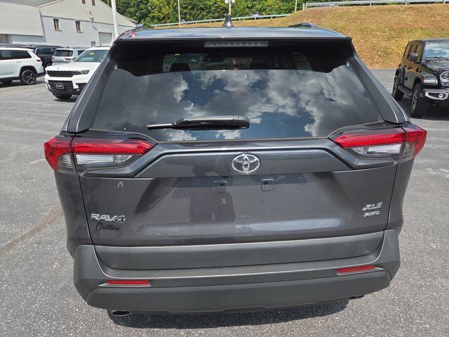 2022 Toyota RAV4 XLE HAMBURG PA