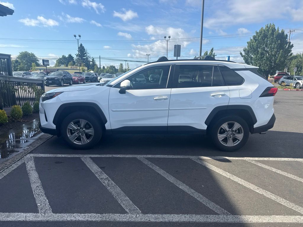 2022 Toyota RAV4 XLE OR