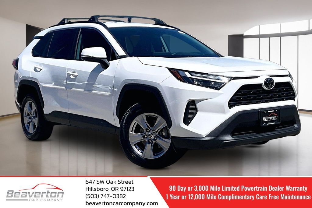 2022 Toyota RAV4 XLE