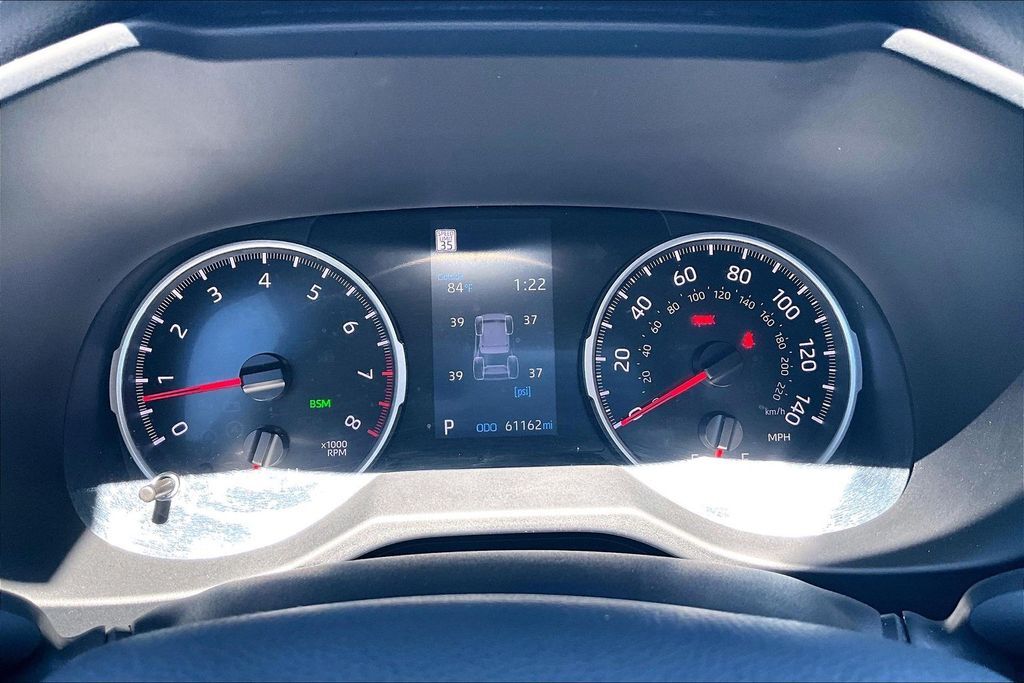 2022 Toyota RAV4 XLE OR