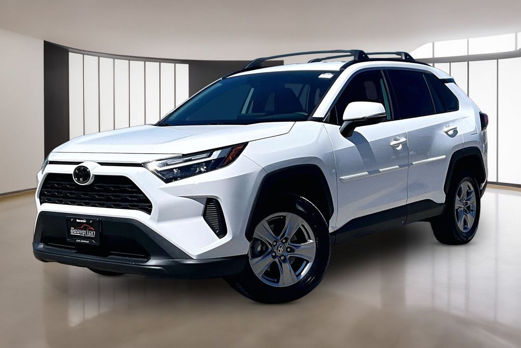 2022 Toyota RAV4 XLE OR