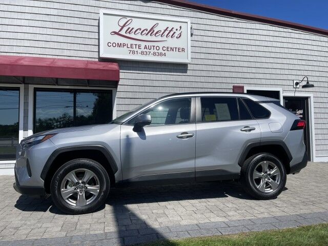 2022 Toyota RAV4 XLE