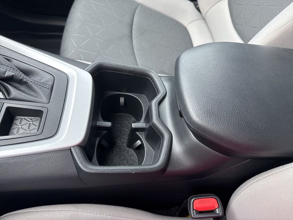 2022 Toyota RAV4 XLE Mount Joy PA