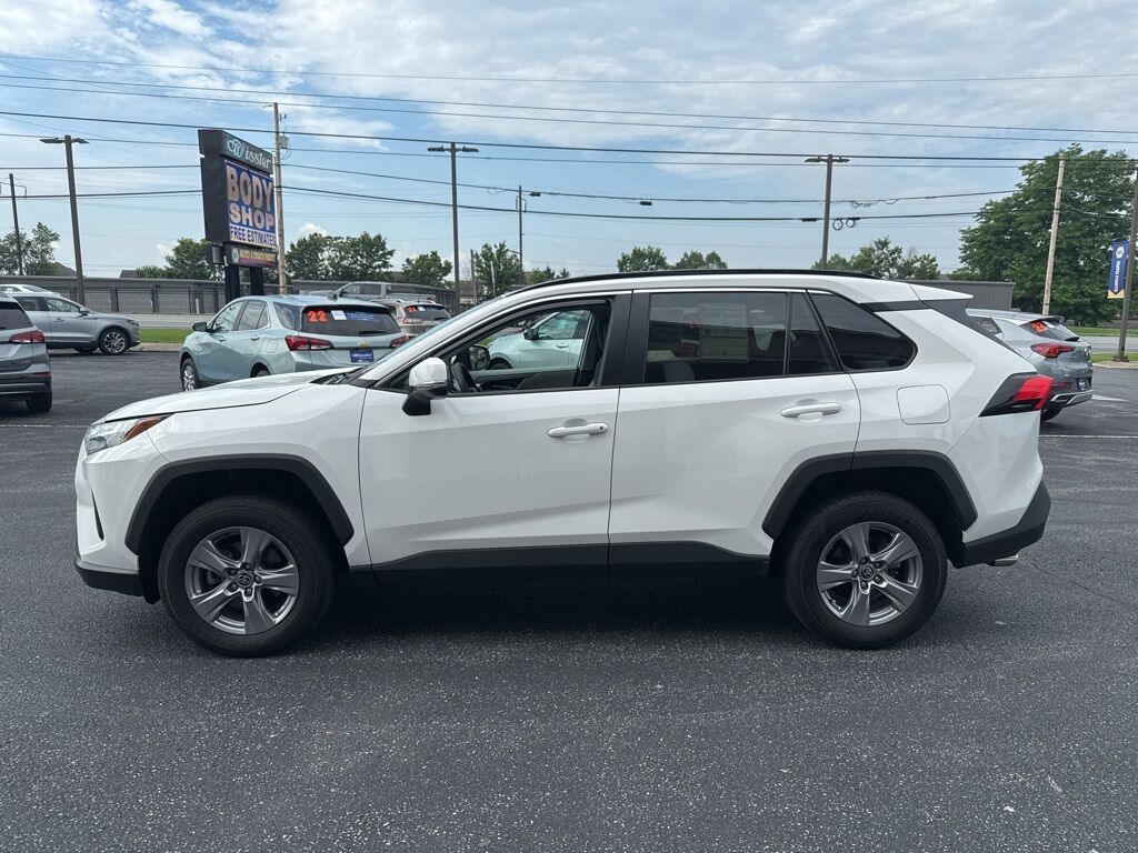 2022 Toyota RAV4 XLE Mount Joy PA