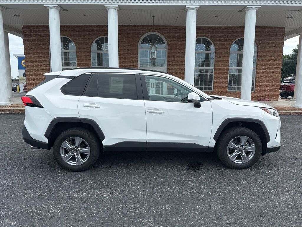 2022 Toyota RAV4 XLE Mount Joy PA