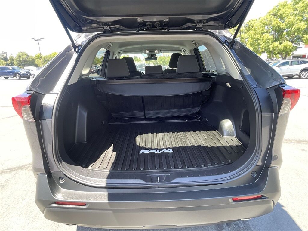 2022 Toyota RAV4 XLE Petaluma CA