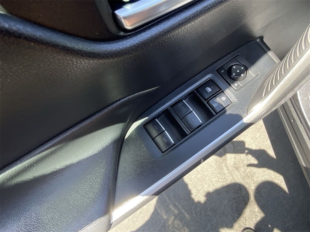 2022 Toyota RAV4 XLE Petaluma CA
