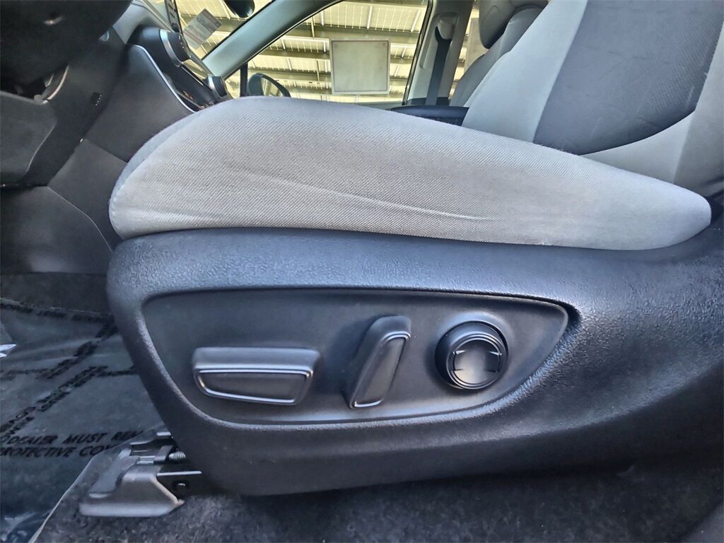 2022 Toyota RAV4 XLE Petaluma CA