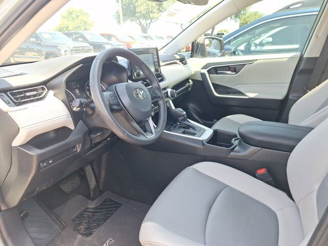2022 Toyota RAV4 XLE Premium Hurst TX