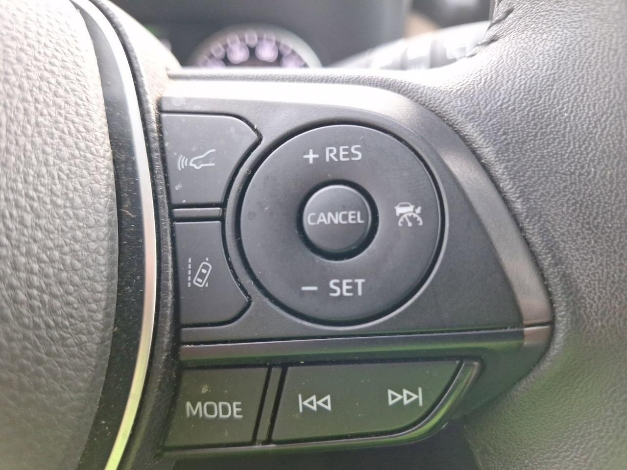 2022 Toyota RAV4 XLE Premium Hurst TX