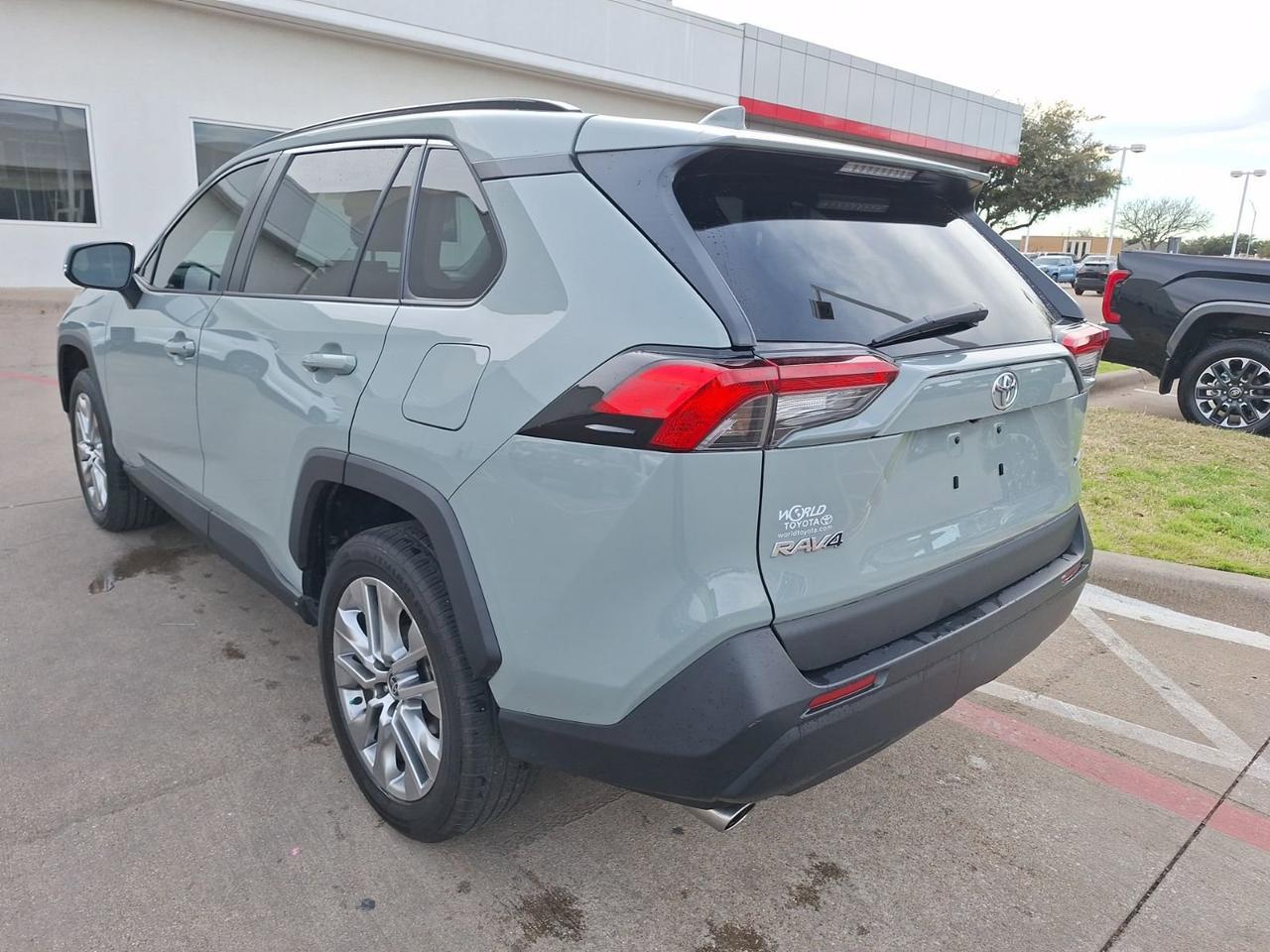 2022 Toyota RAV4 XLE Premium Hurst TX