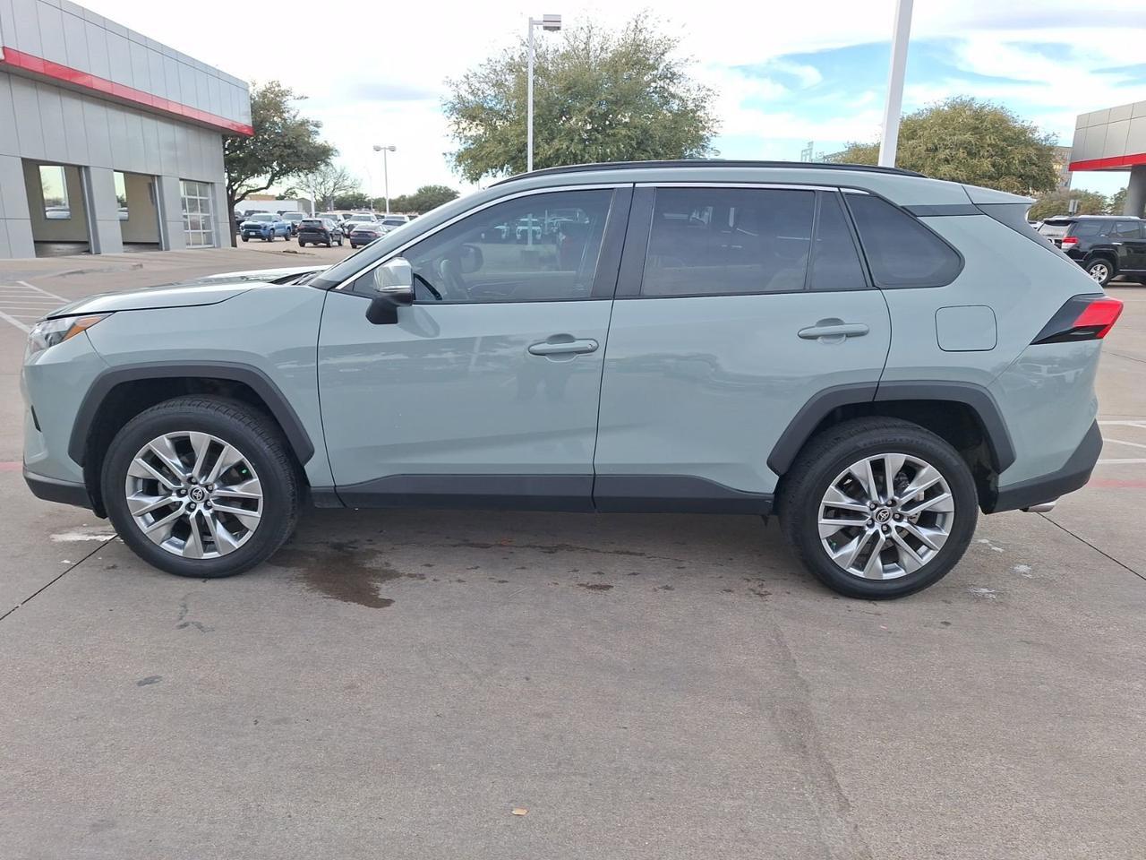 2022 Toyota RAV4 XLE Premium Hurst TX