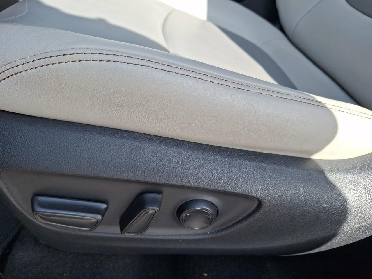 2022 Toyota RAV4 XLE Premium Hurst TX