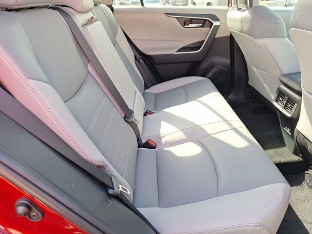 2022 Toyota RAV4 XLE Premium Hurst TX