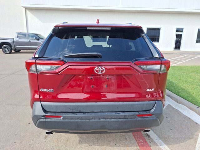 2022 Toyota RAV4 XLE Premium Hurst TX