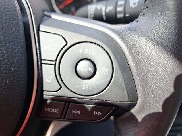 2022 Toyota RAV4 XLE Premium Hurst TX