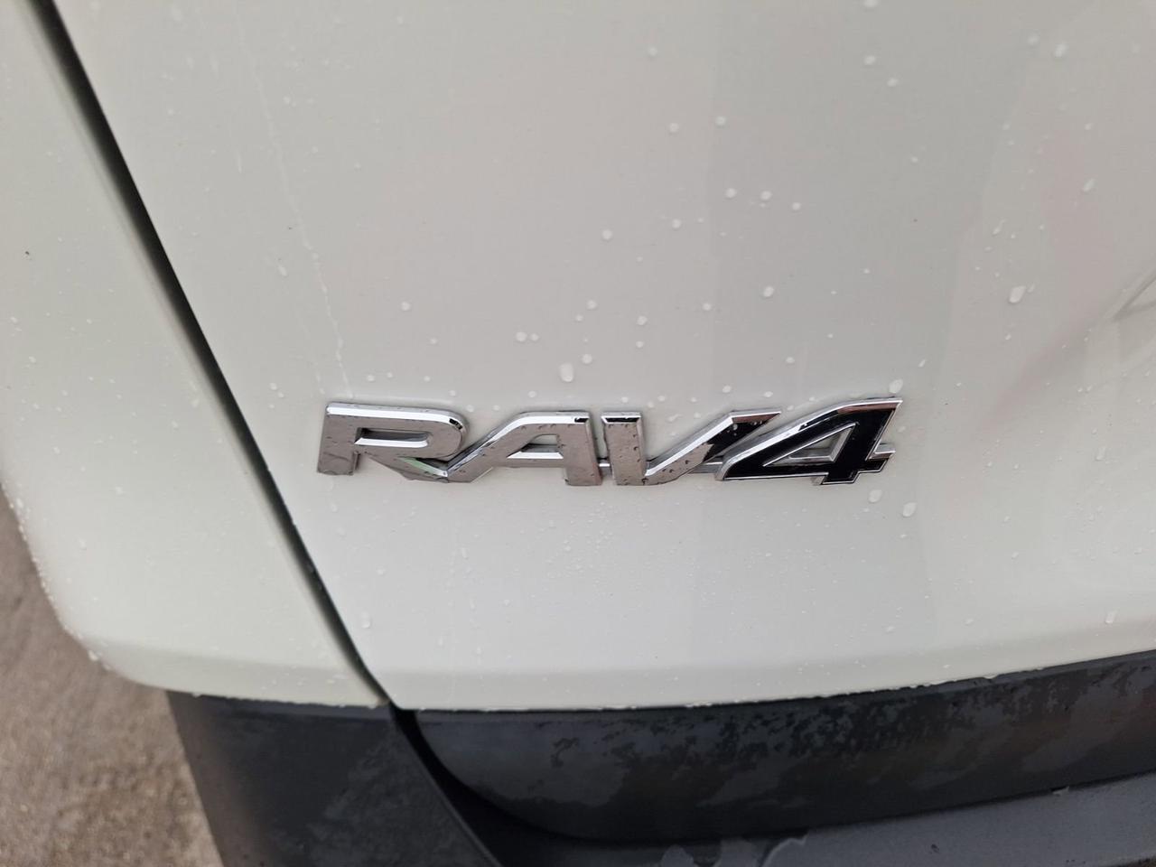 2022 Toyota RAV4 XLE Premium Hurst TX
