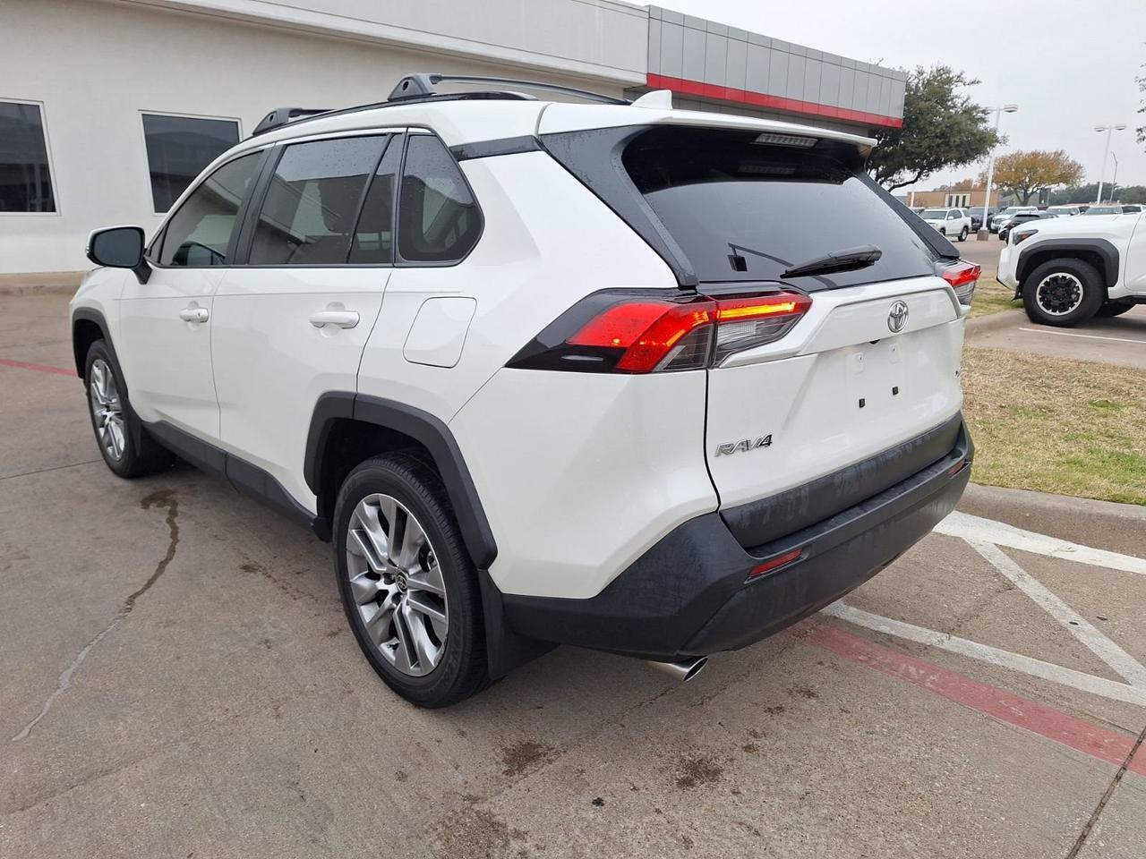 2022 Toyota RAV4 XLE Premium Hurst TX