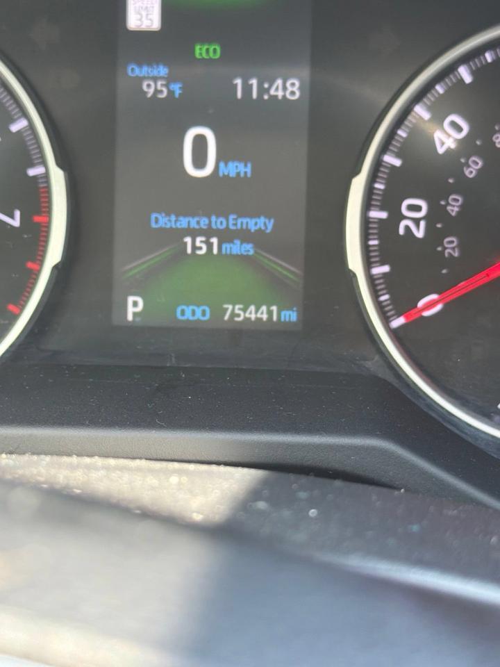2022 Toyota RAV4 XLE Premium Hurst TX
