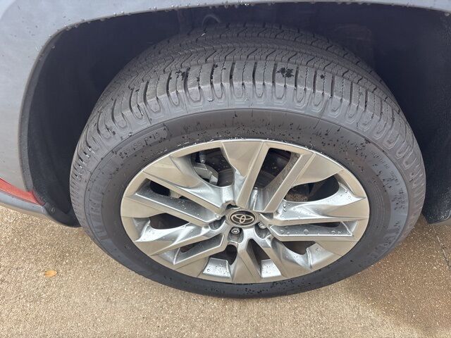 2022 Toyota RAV4 XLE Premium Dallas TX