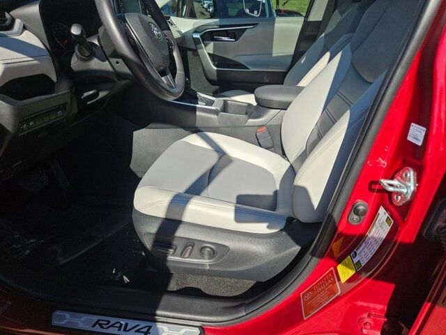 2022 Toyota RAV4 XLE Premium Dallas TX