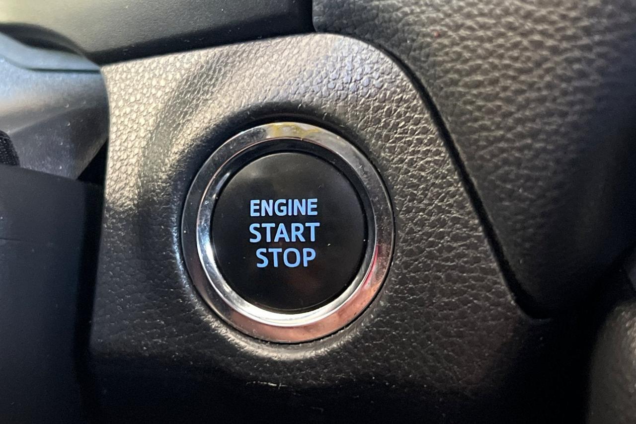 2022 Toyota RAV4 XLE Premium Roseville CA