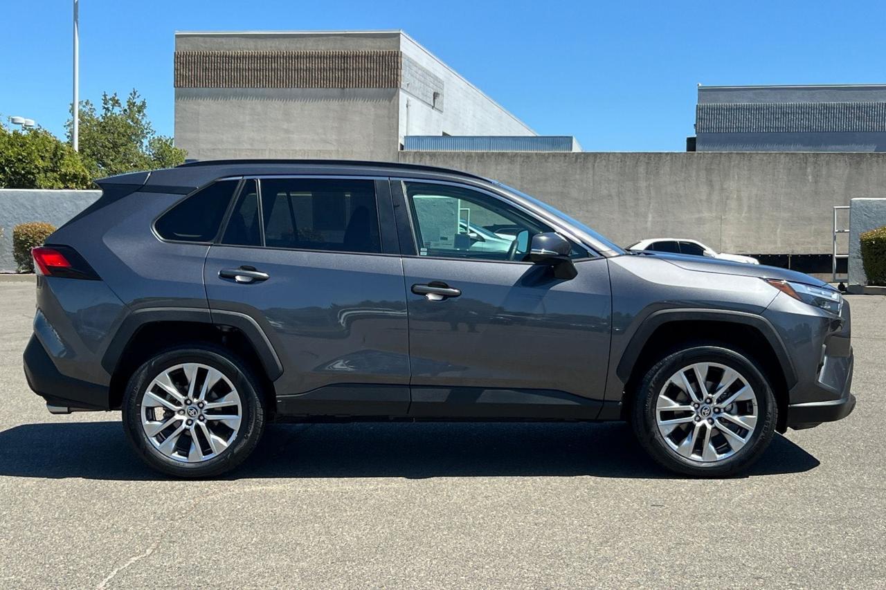 2022 Toyota RAV4 XLE Premium Roseville CA