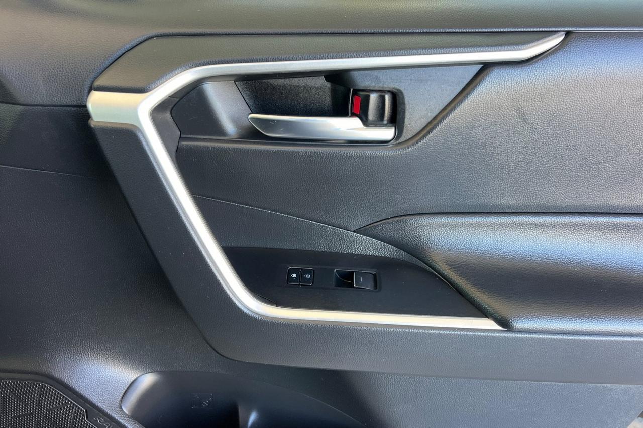 2022 Toyota RAV4 XLE Premium Roseville CA